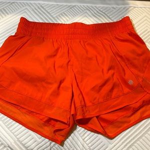 Athleta mesh racer run short 4”